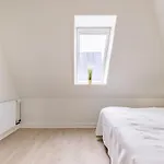 2 Værelses I Hjertet Af Tæt På Alt