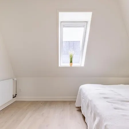 2 Vaerelses I Hjertet Af Taet Pa Alt